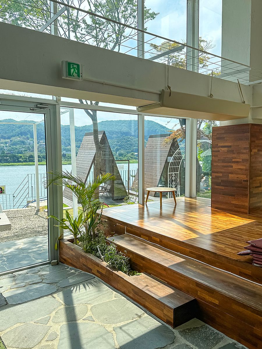 1F · 식물원 힐링존